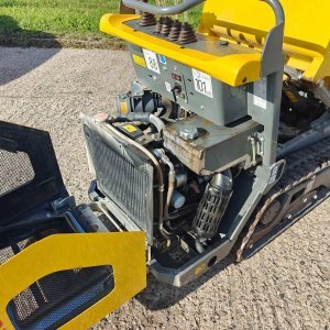 foto 1t pás mini dumper nakladač Wacker Neuson DT10