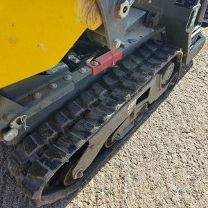 foto 1t pás mini dumper nakladač Wacker Neuson DT10
